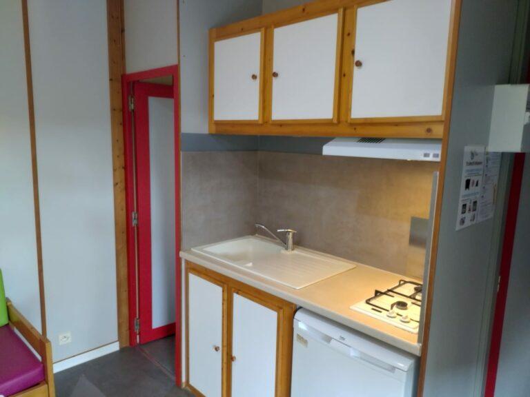 location-ete-hiver-chalet-2-chambres-argentonnay-nord-deux-sevres-camping-au-lac-hautibus (3)